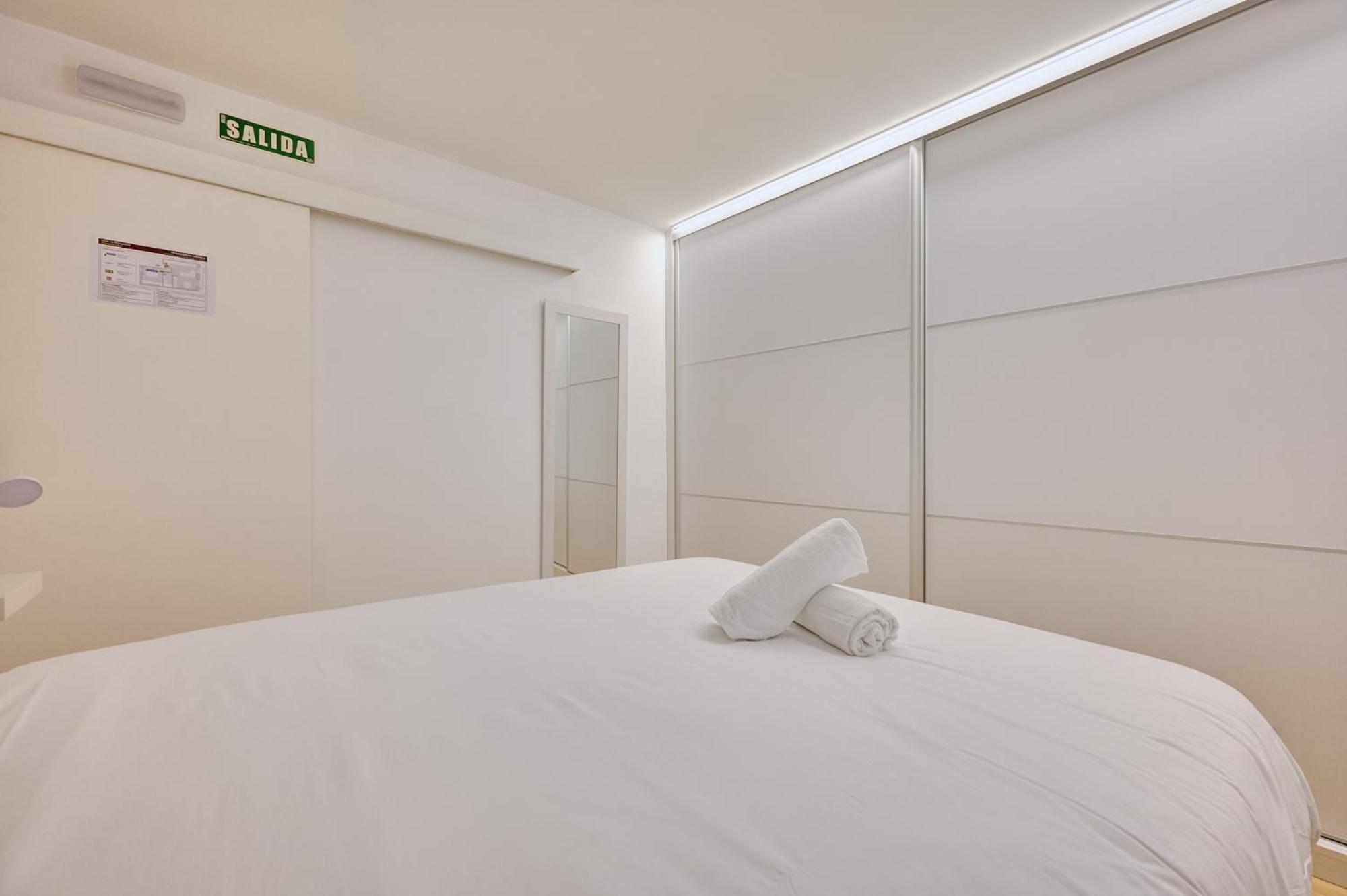 Ferienwohnung La Chapitela 7 By Clabao Pamplona Exterior foto